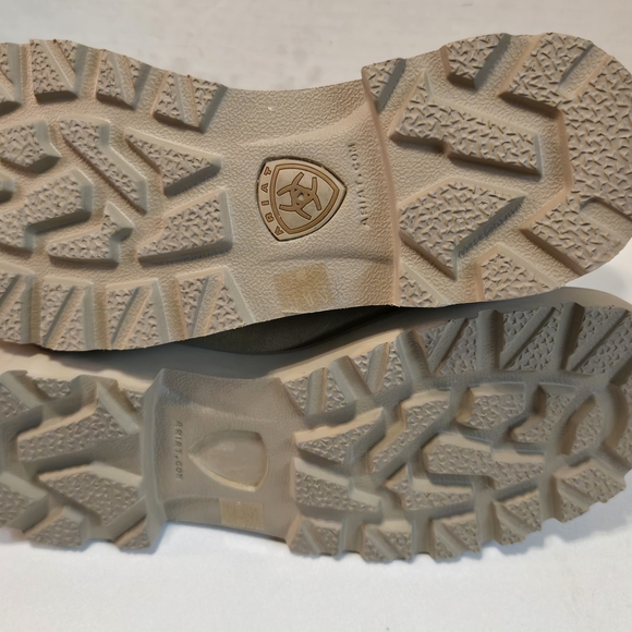 Ariat Tan Heeled Boots - Picture 8 of 11